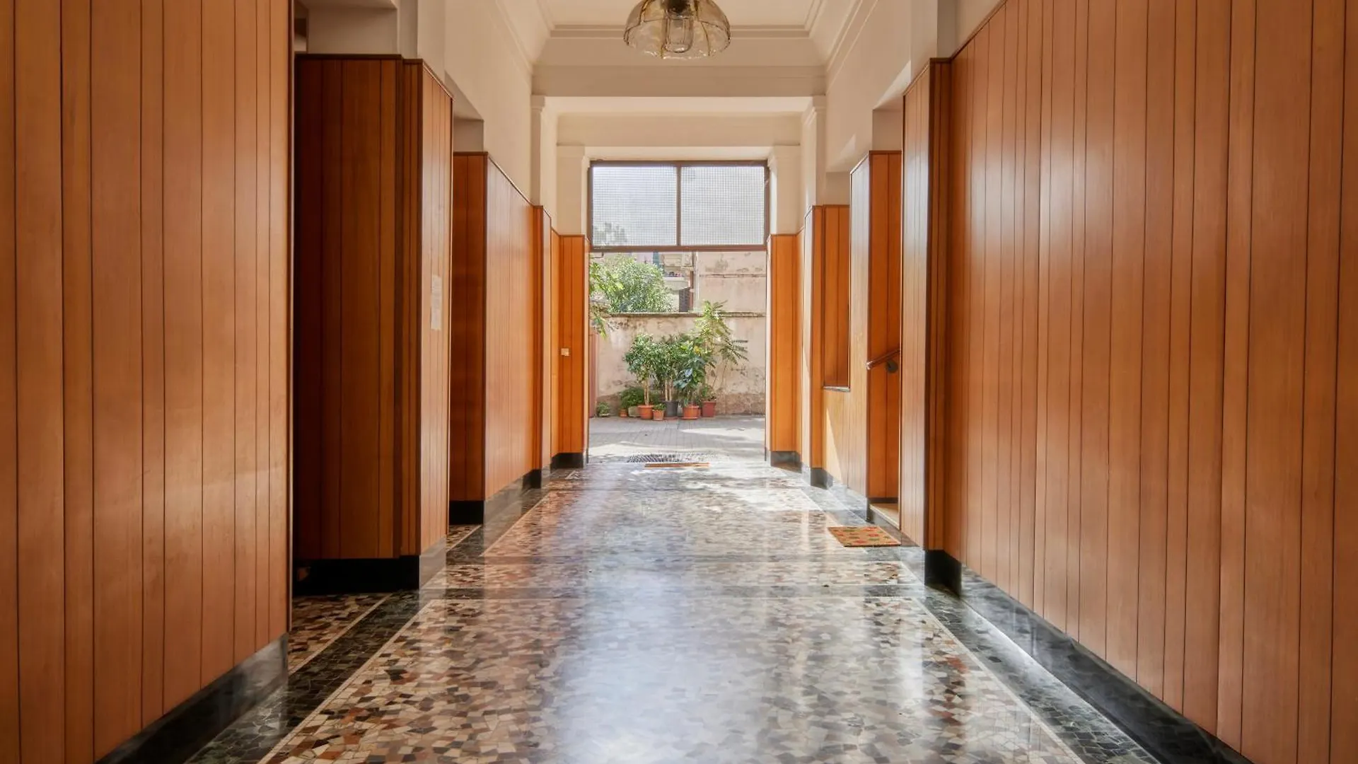 Wonderful Apartment Near Central Station - Daniele Case Vacanza ミラノ イタリア
